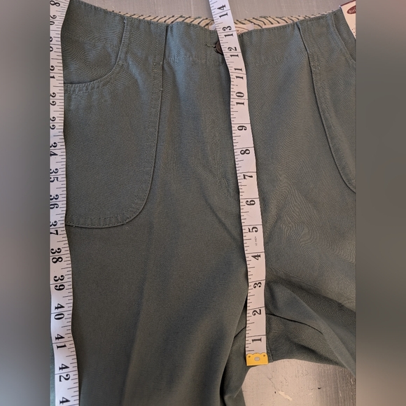 NWT Northern Reelections 100% Cotton Town Pants Leaf/ green Straight leg Sz 10 - Picture 9 of 15